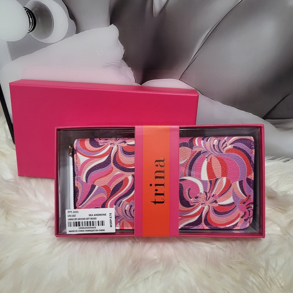NWT Trina Turk wallet